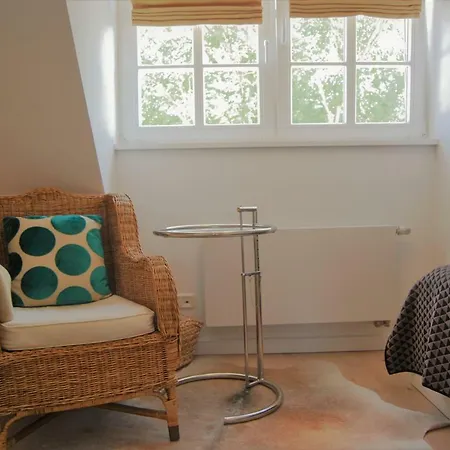 Claras Strandhuus Holiday home *